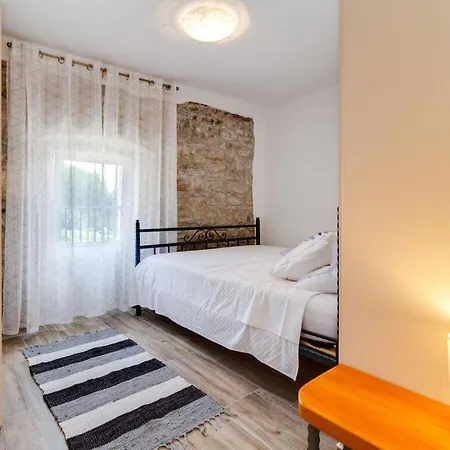 Zoro Comfortable Feriehus