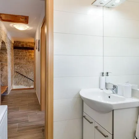 Holiday home Zoro Comfortable